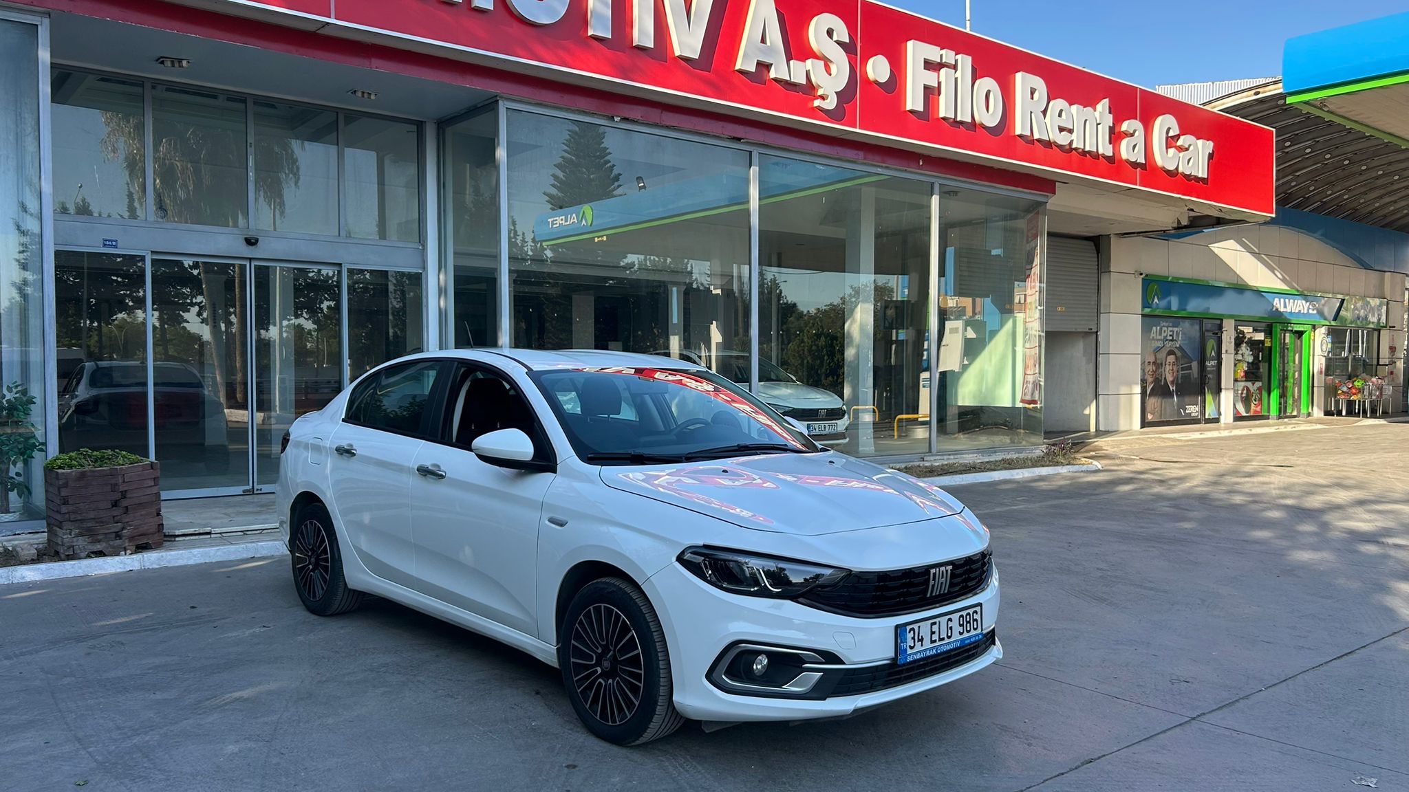 FIAT EGEA SEDAN URBAN 1.6 M.JET 130 E6D 2021