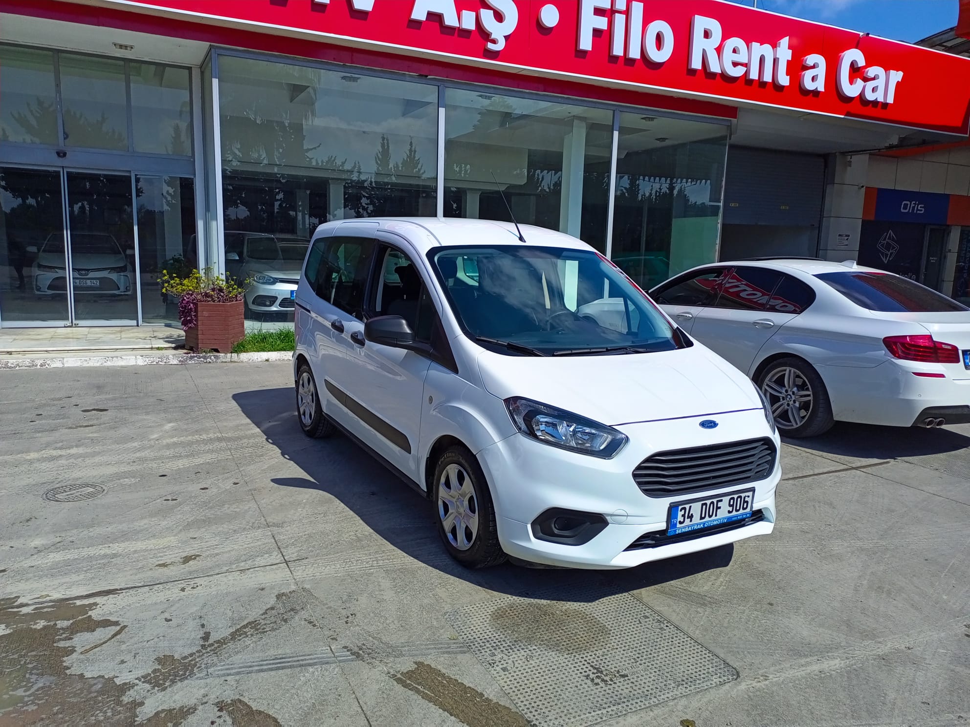 FORD TOURNEO COURIER JOURNEY 1.5 TDCI 100 E6.2 TREND 
