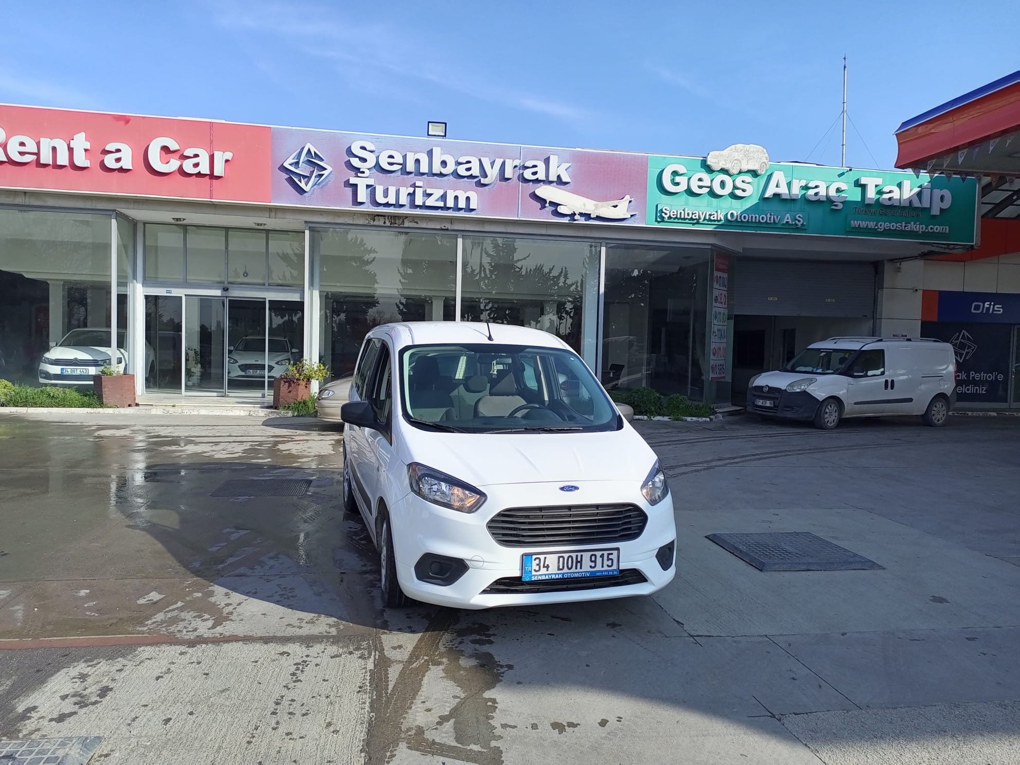 FORD TOURNEO COURIER JOURNEY 1.5 TDCI 100 E6.2 TREND 